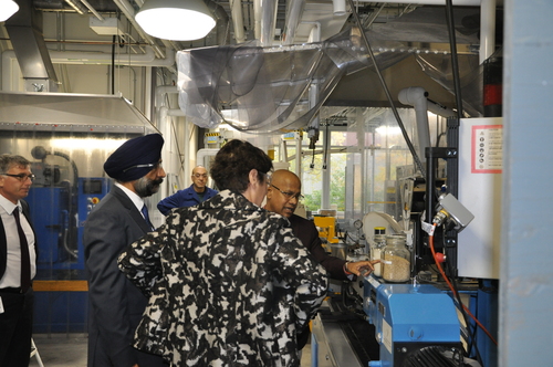 Prof. Amar Mohanty giving a tour of the BDDC to delegation from the Canadian Food Inspection Agency (CFIA)